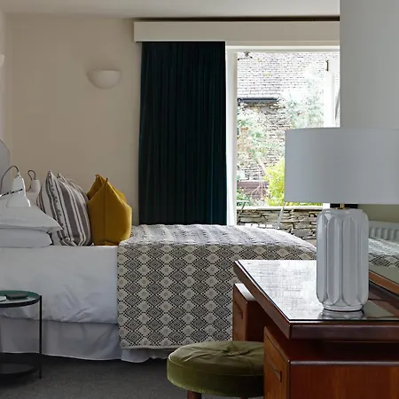 Chestnut Guest house 3*